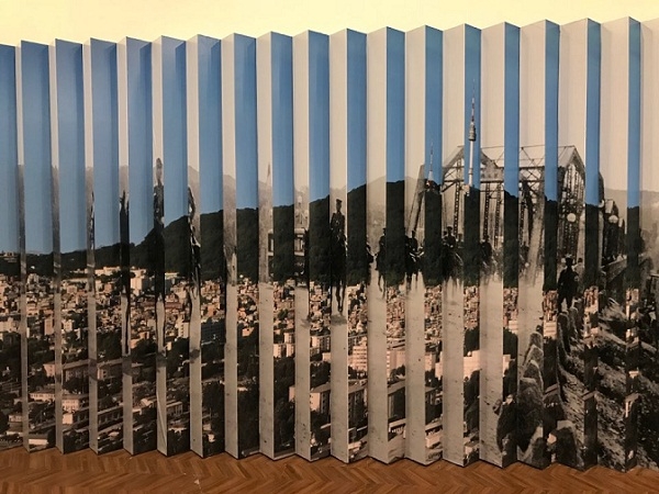 용산 시민 공원의 과거와 현재에 관한 포스터 출처 = 용산전쟁기념관, 송창진