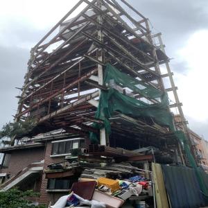 안전문제로 공사중단 후 12년간 방치된 개봉동 공사현장