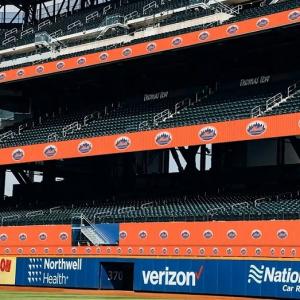 [쉬운말뉴스] 삼성전자, 미국 유명 야구팀 ‘뉴욕 메츠’ 경기장에 1300여개 디스플레이 설치